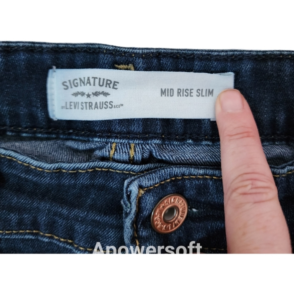 Levi Straus Mid Rise Slim Dark Blue Jeans - Picture 4 of 5